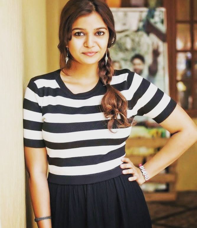 Hottest Malayalam Actress, Sexy Mallu Aunty 12