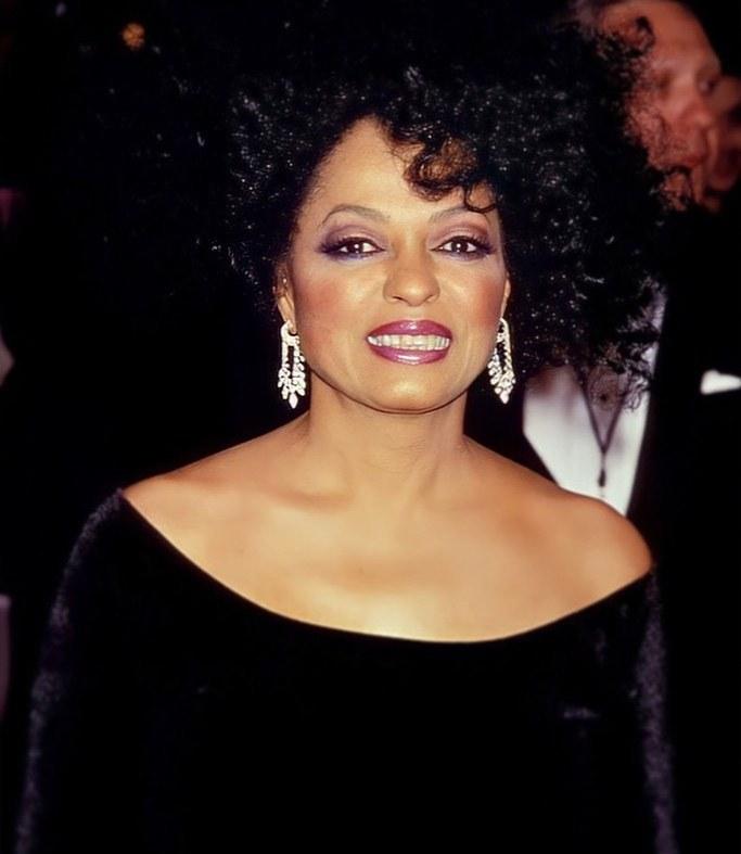 Famous and Beautiful Black Actresses Over 50
