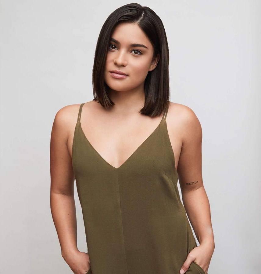 Devery Jacobs Biography (Age, Height, Boyfriend & More)