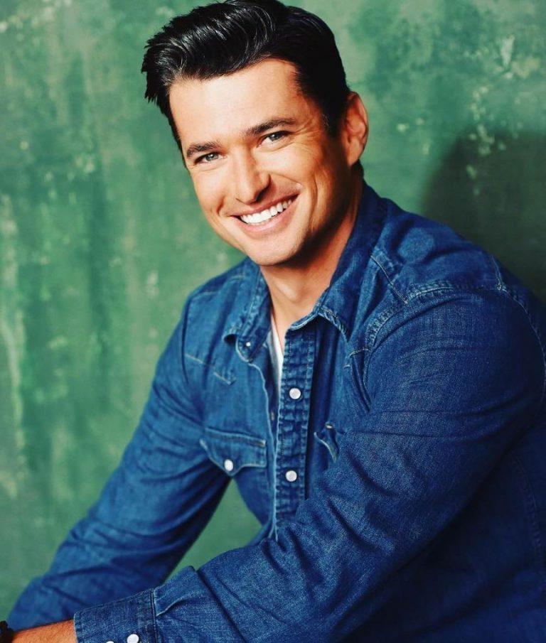 50 Famous Hallmark Male Actors Leading Now 2023 mrDustBin