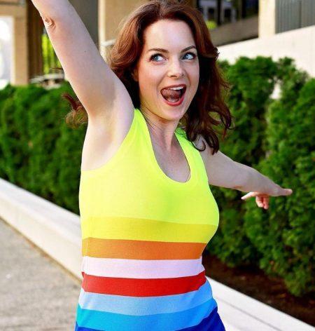 Kimberly Williams-Paisley Biography, Hallmark Movies - mrDustBin