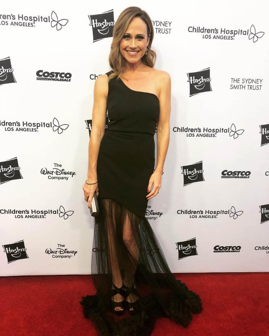 Nikki Deloach Biography (Age, Height, Boyfriend & More)