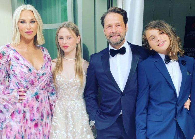 Jason Priestley Biography (Age, Height, Girlfriend & More) mrDustBin