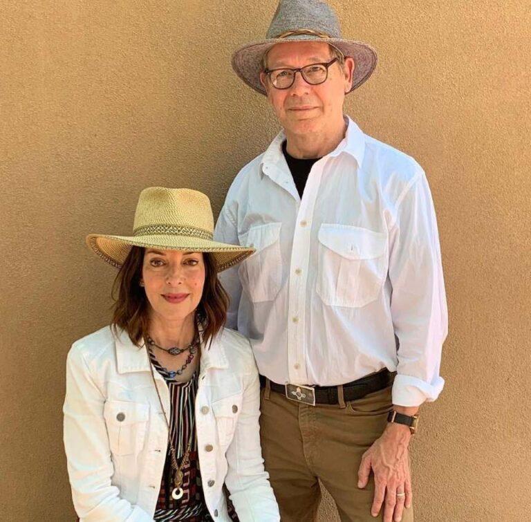 Leslie Blodgett Biography, Age, Height, Husband - mrDustBin