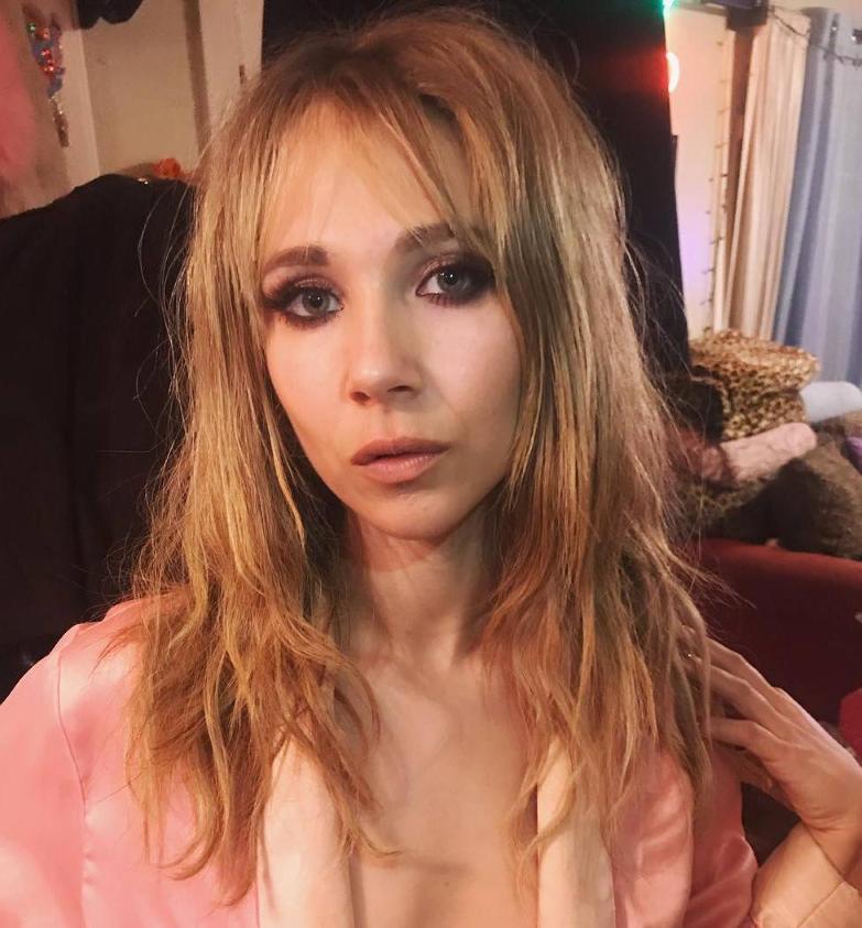 Juno Temple Biography (Age, Height, Weight, Boyfriend & More)