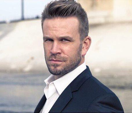 John Brotherton Biography (Age, Height, Weight, Girlfriend, Family, Career & More)