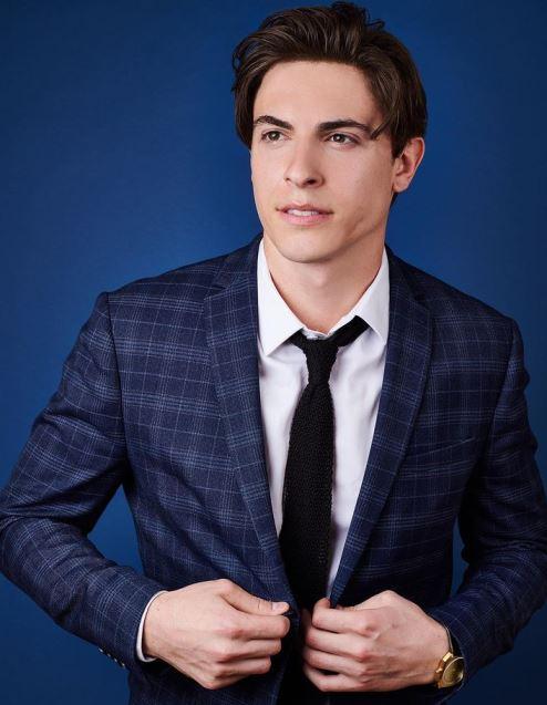 Derek Klena Biography (Age, Height, Weight, Girlfriend, Family, Career & Hallmark Movies)