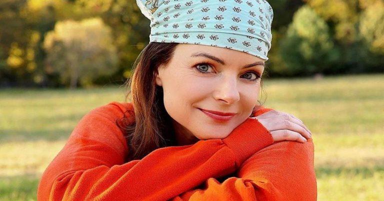 Kimberly Williams-Paisley Biography, Hallmark Movies - mrDustBin
