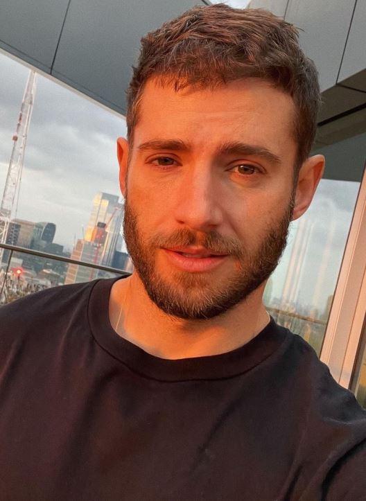 Julian Morris Biography (Age, Height, Weight, Girlfriend, Family, Career & More)