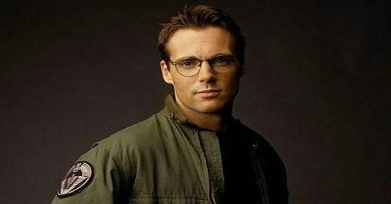 Michael Shanks Biography, Age, Height, Family - mrDustBin