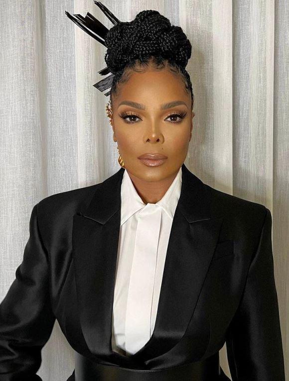 Janet Jackson Biography (Age, Height, Weight, Husband, Family, Career & More)