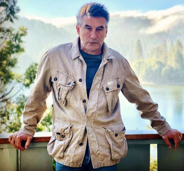 William Baldwin Biography (Age, Height, Weight, Wife, Family, Career & More)