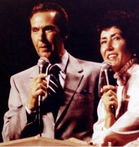 April Osteen Simons Biography Age, Husband - mrDustBin