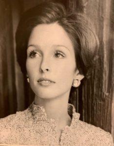 Kelly Rutherford Biography, Age, Height & Husband - mrDustBin