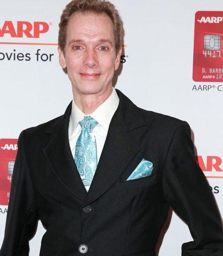 Doug Jones Biography, Age, Height & Wife - mrDustBin