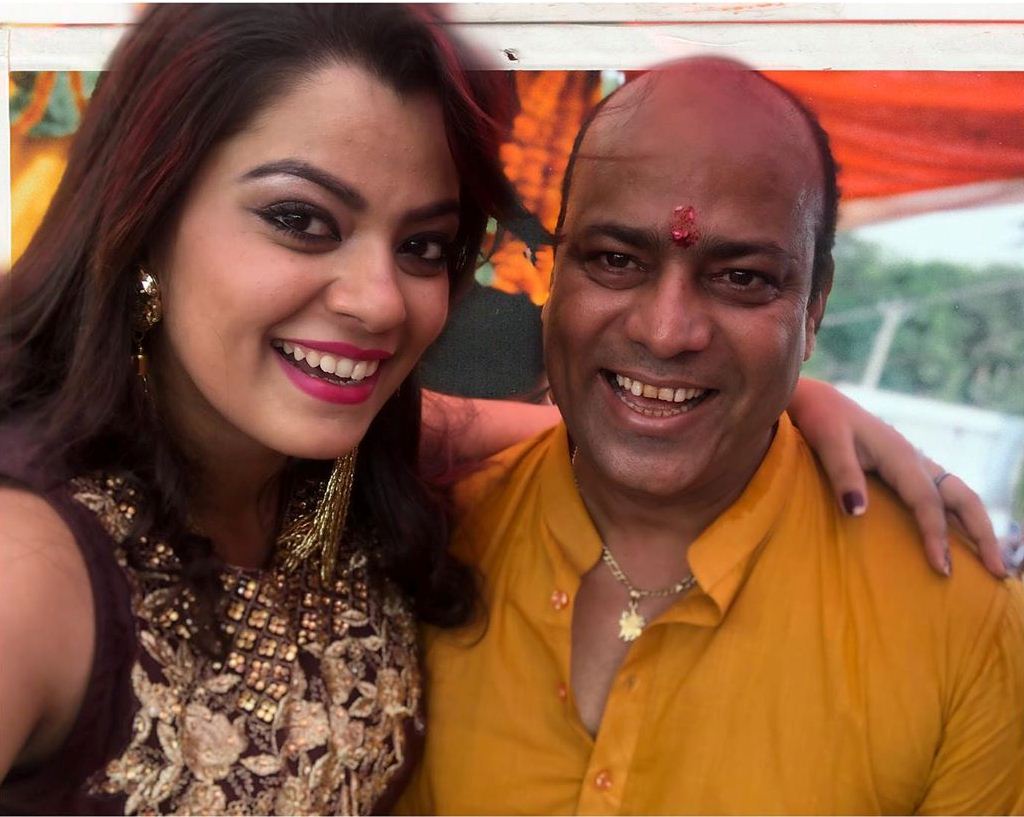 Nidhi jha with Father