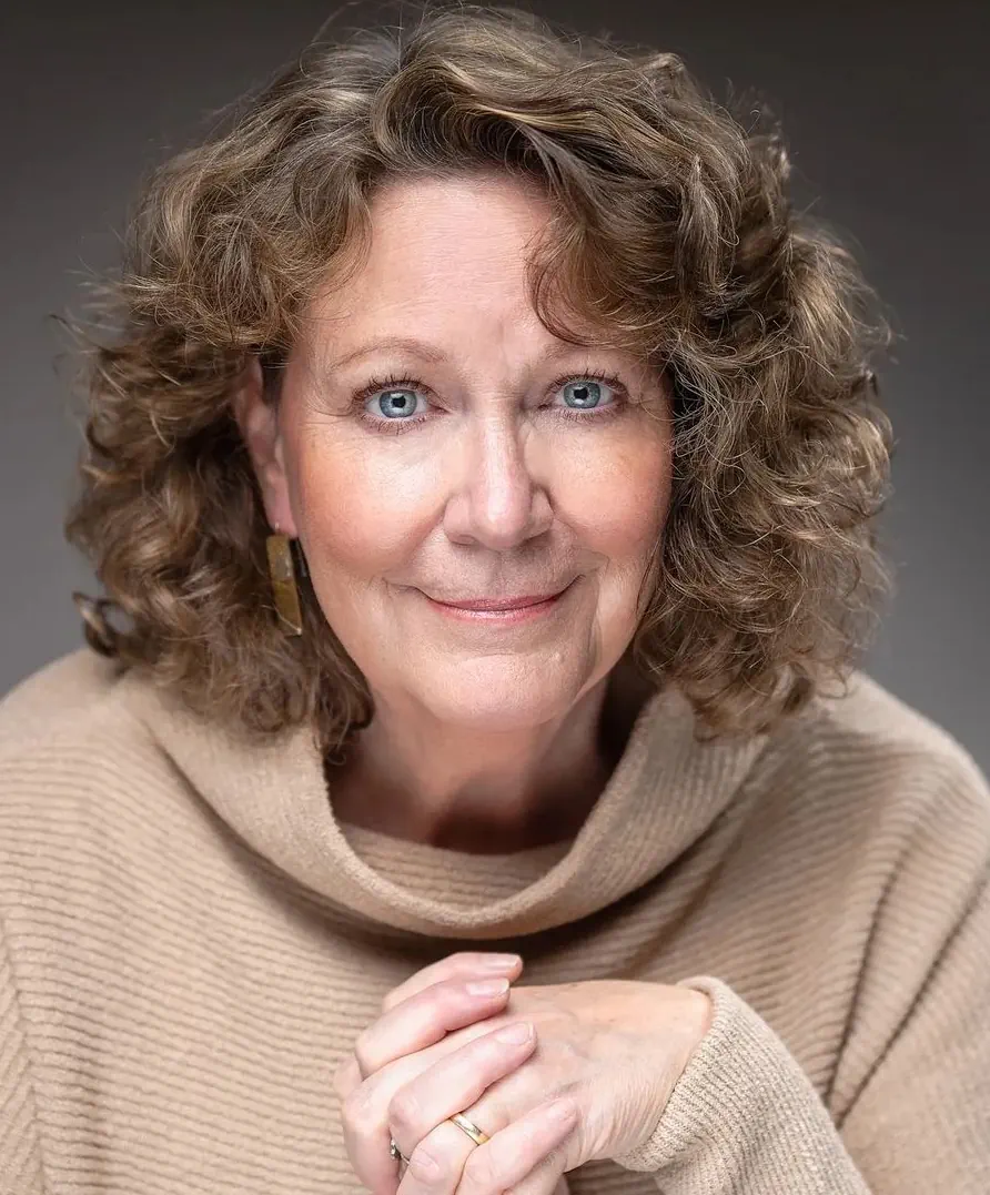 Shelley Thompson